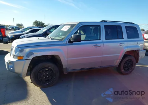 2010 Jeep Patriot Sport from USA, damaged, VIN 1J4NF2GB7AD672665